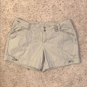 Women’s Hiking Shorts